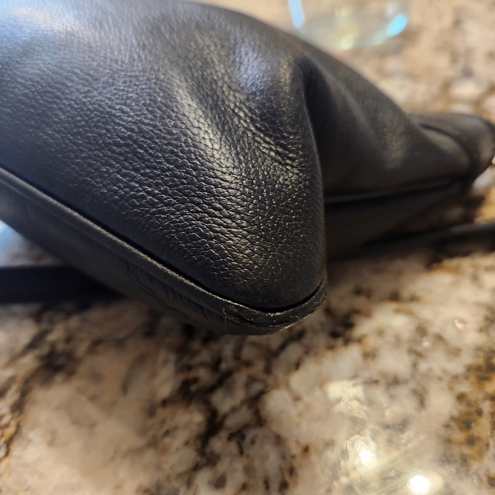 KATE SPADE Purse, Primrose Hill Arica Black Leather Bow Crossbody Bag, EUC READ - Picture 7 of 12